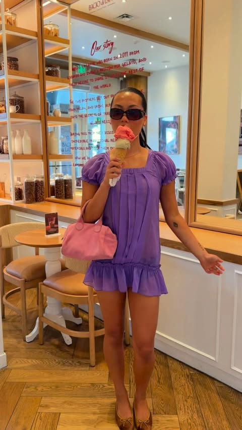 Instagram post by @kendalldair for Bacio di Latte. Caption reads: [...] the best summer treat 🍨 stop by the....