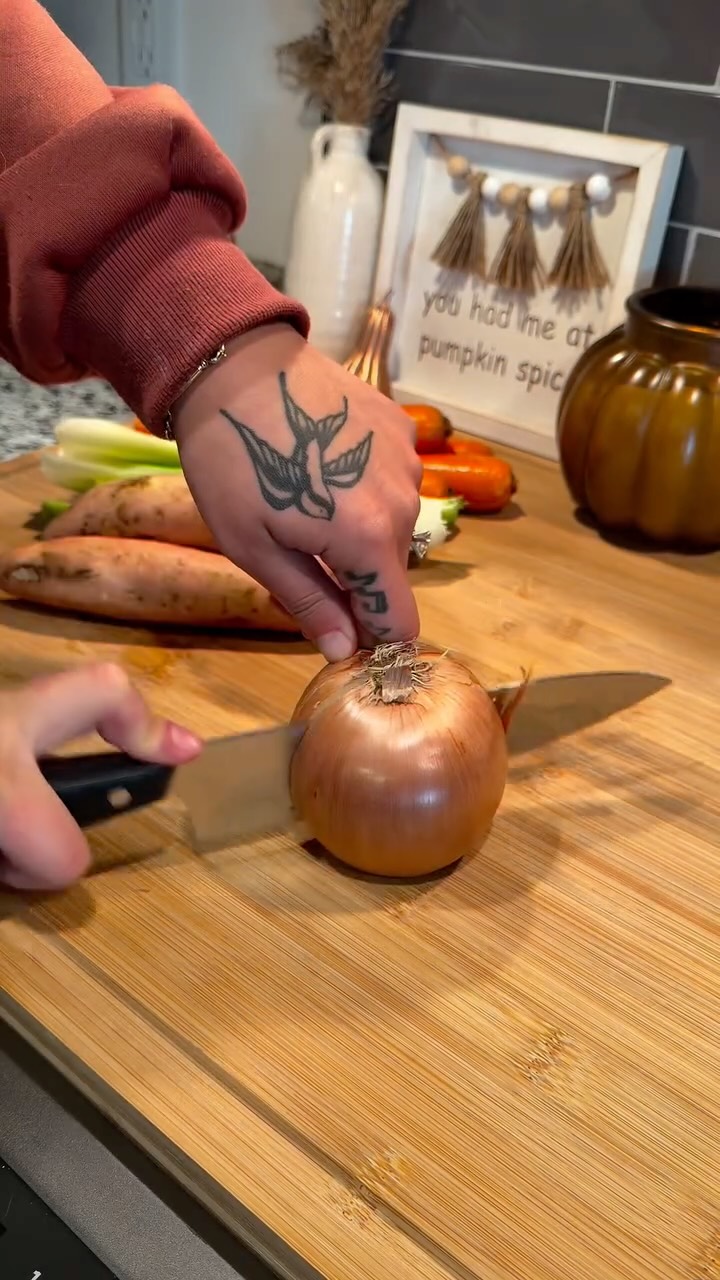 Instagram post by @kinzieefransen for Better Than Bouillon. Caption reads: Tonight for dinner is homemade chicken noodle....