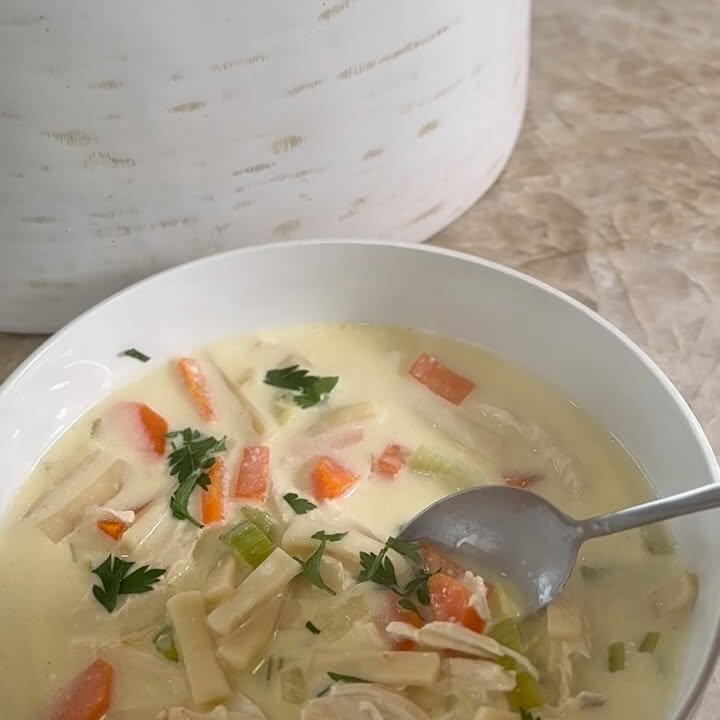 Instagram post by @farrahfeeds for Taste Republic. Caption reads: Easy Creamy Chicken Noodle Soup 🍜 

This was a....