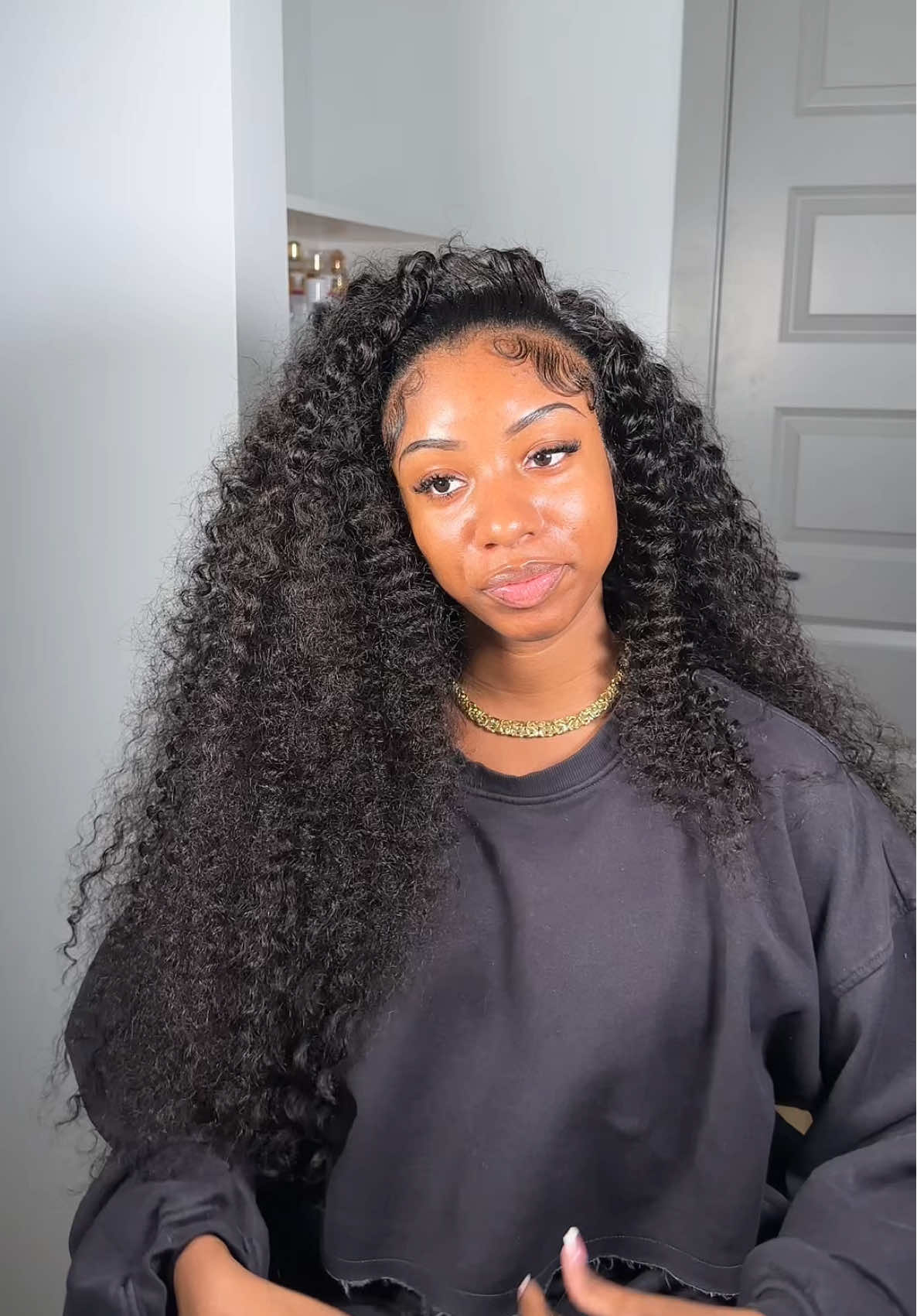 TikTok post by @ledeijah for Curlyme. Caption reads: [...] weave hairstyle using half wig from @CurlyMe....