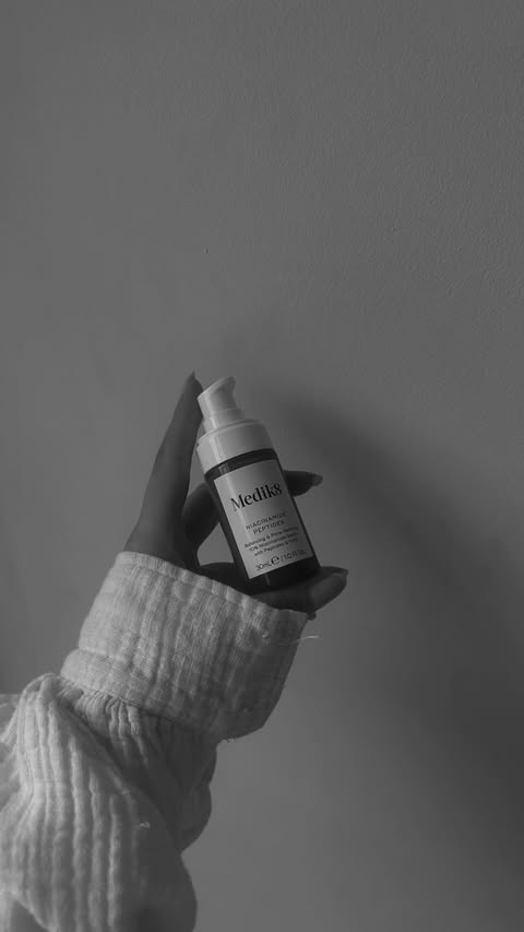 Instagram post by an influencer for Medik8. Caption reads: [...] oily and acne prone skins. @medik8anz....