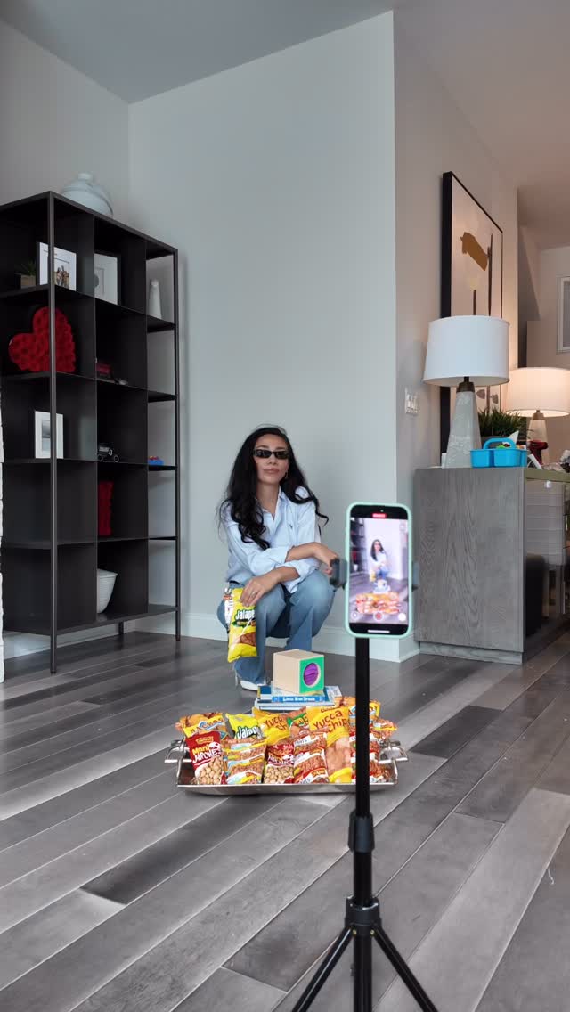 Instagram post by @sssedcalik for SENSTYLABLE. Caption reads: Balancing mom life, content creation, and…....