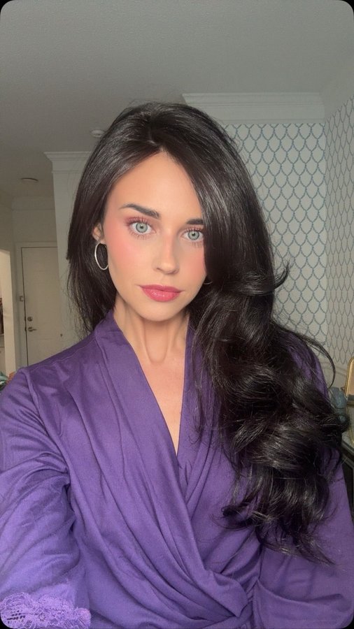 Instagram post by @lydiahickman for Madison Reed. Caption reads: I fear with how pale I am currently it’s giving....