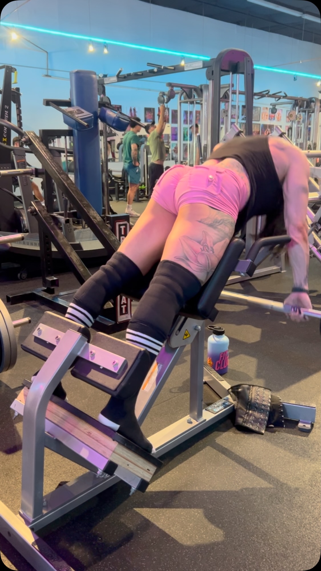 Instagram post by @jennaguirre7877 for FlexPro Meals. Caption reads: -
-
Glutes And (A Little) Quads

Filmed For....