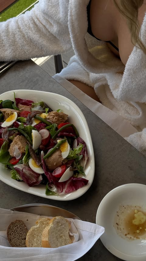 Instagram post by @marino_katsouris for MyFitnessPal. Caption reads: [...] Christmas period & hit my New Year goals....