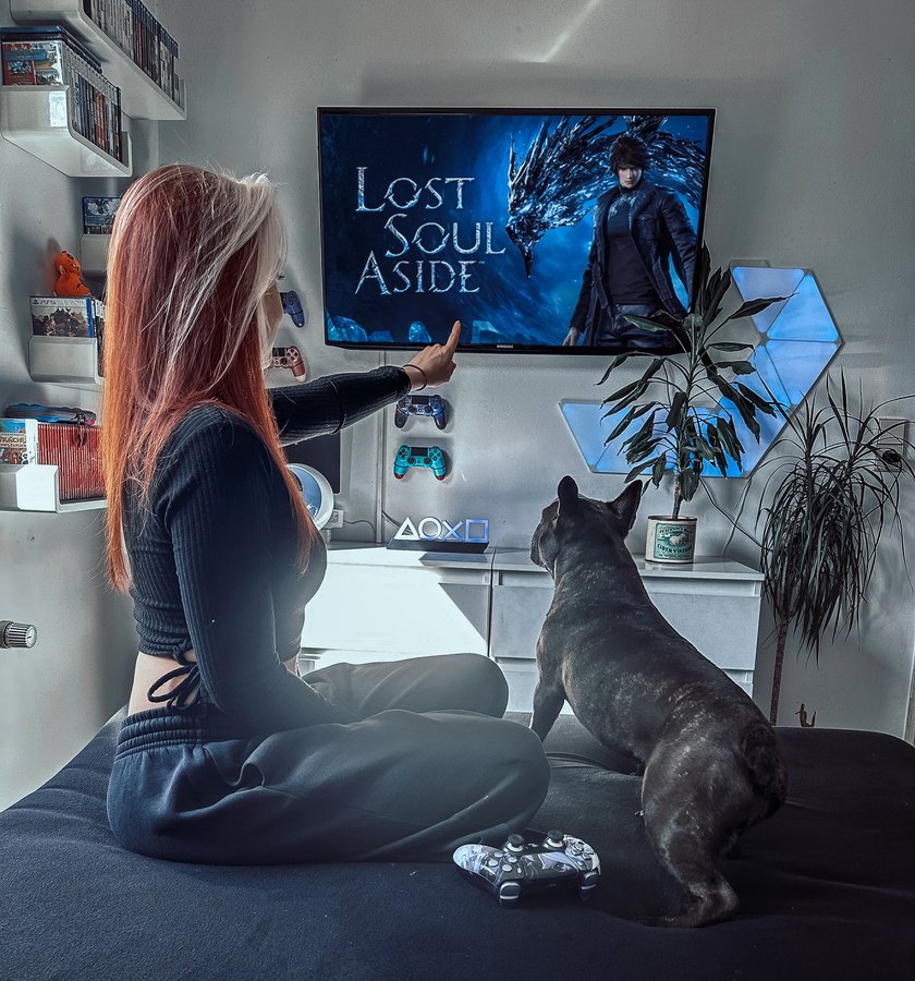 Instagram post by @cancunhunter for PlayStation DACH. Caption reads: LOST SOUL ASIDE🐺

•
heyhoo and happy tuesday....