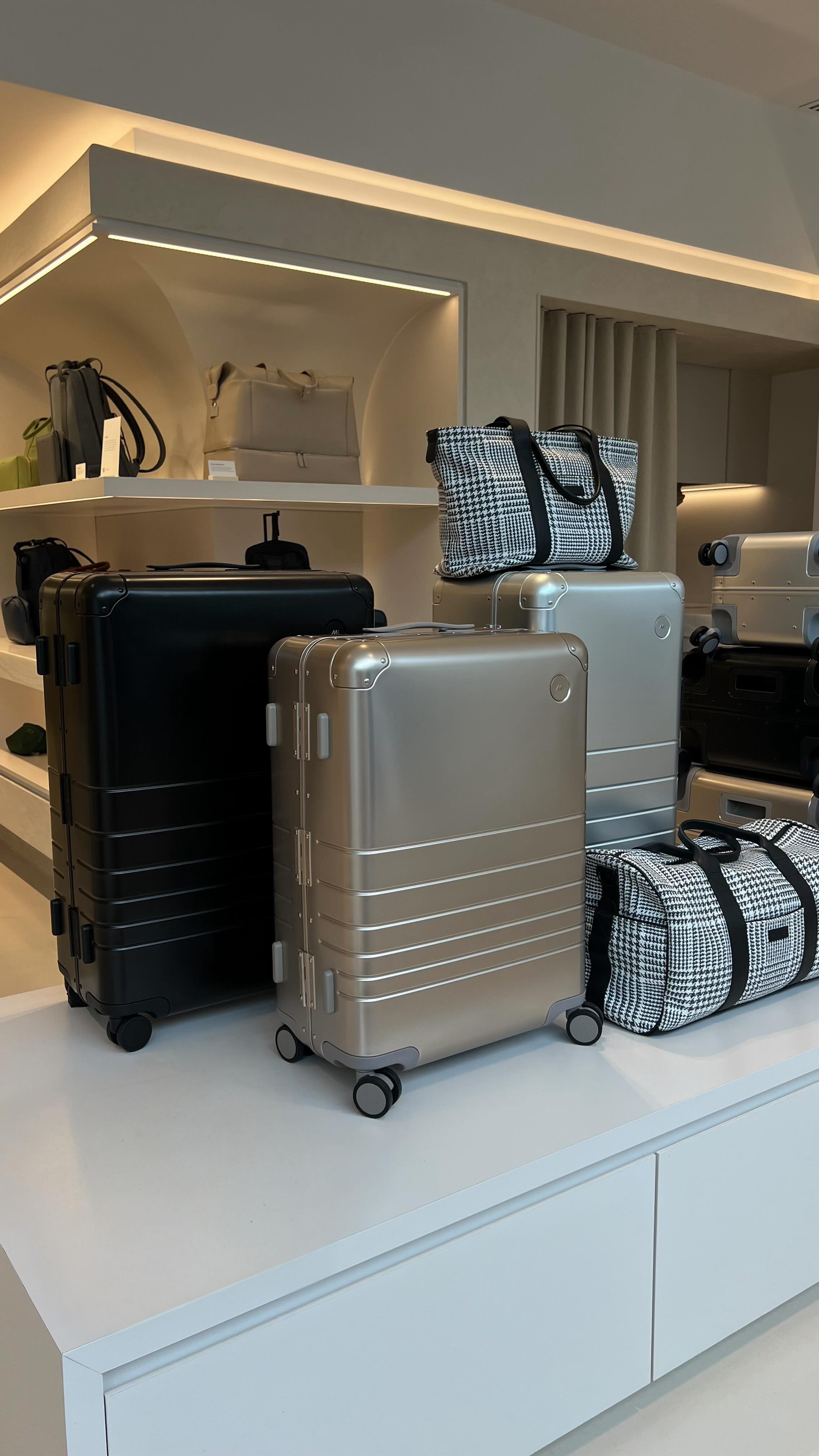 Instagram post by @wellthybyjess for Monos. Caption reads: Skip the holiday shopping stress with @monostravel....