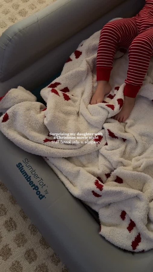 Instagram post by @kaitkrees for SlumberPod. Caption reads: [...] she fell asleep, I just popped the....