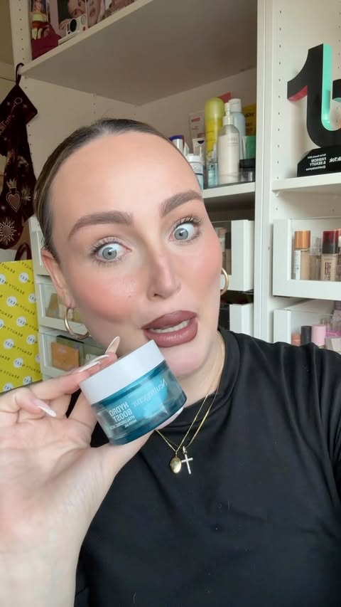 Instagram post by @ashleedaymua for Neutrogena. Caption reads: [...] skin! Buy now at Chemist Warehouse.....