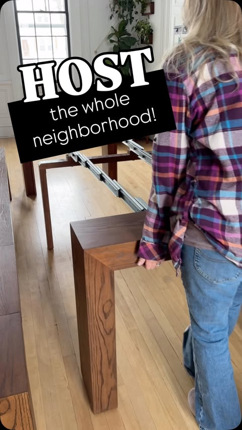 Instagram post by @realitydaydream for Transformer Table. Caption reads: [...] can host more than ever with this....