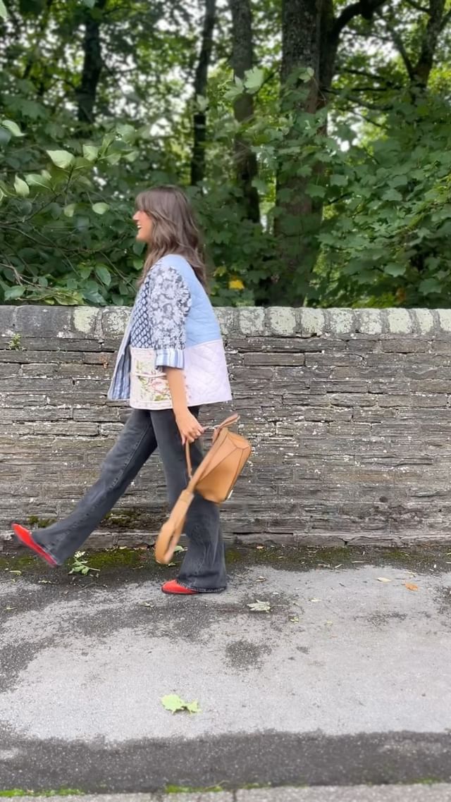 Instagram post by @_shelleyloves for Flabelus. Caption reads: [...] @levis via @nextofficial ad Shoes @flabelus....