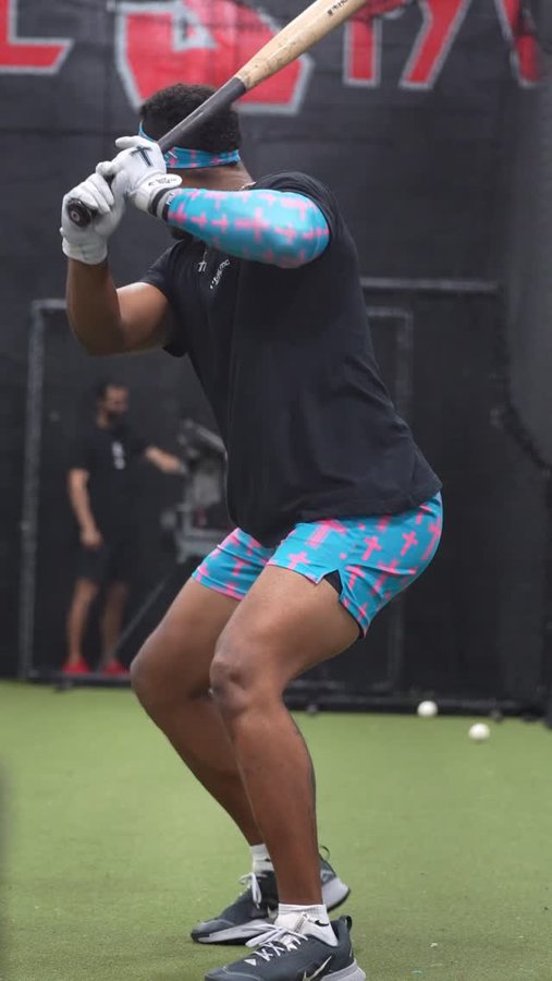 Instagram post by @teamsosabaseball for Elite Athletic Gear. Caption reads: [...] to game days I’m always rocking....