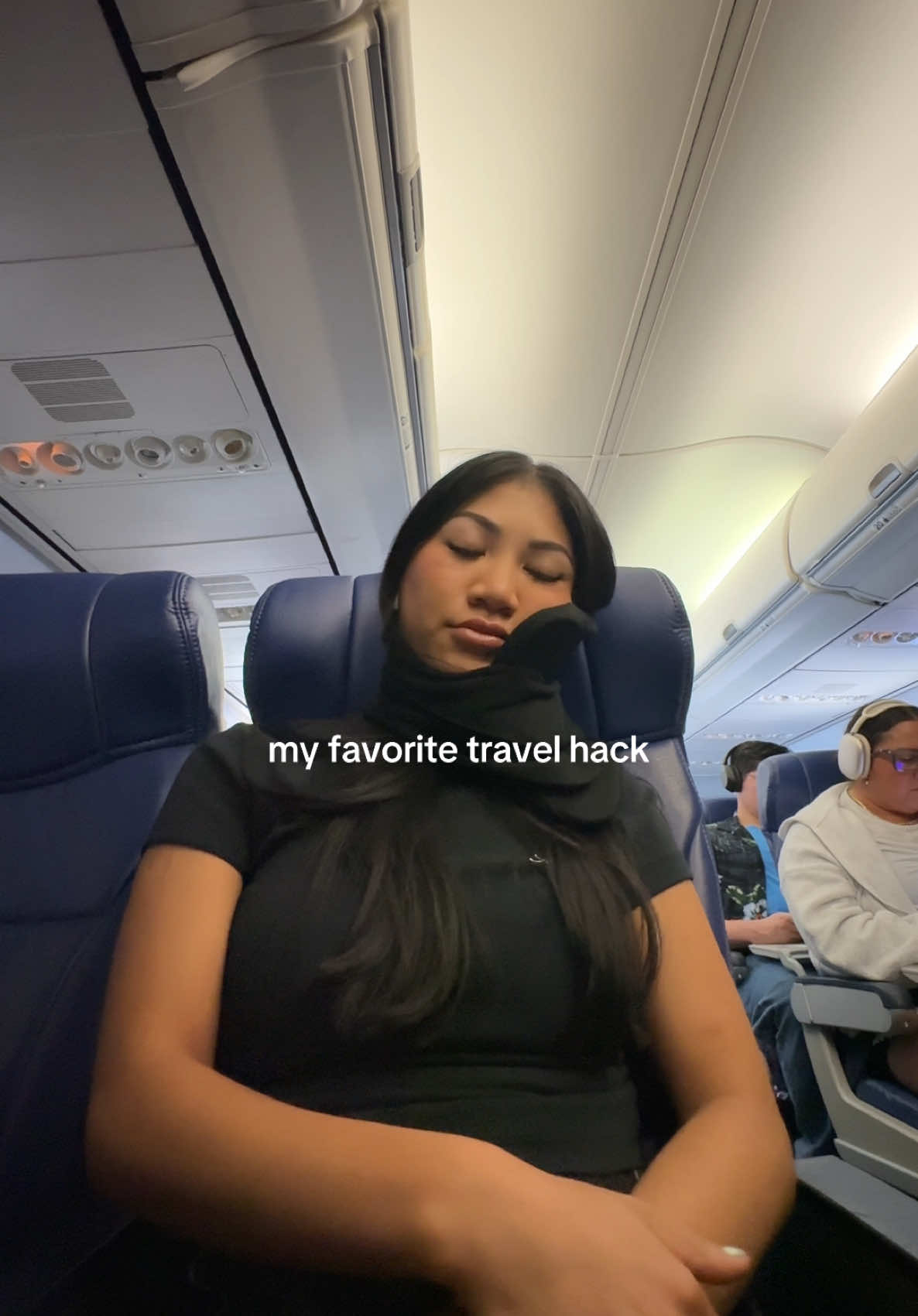TikTok post by @jassyysuetrong for Trtl Travel. Caption reads: @TrtlTravel_US the best travel pillow ever 🖤....