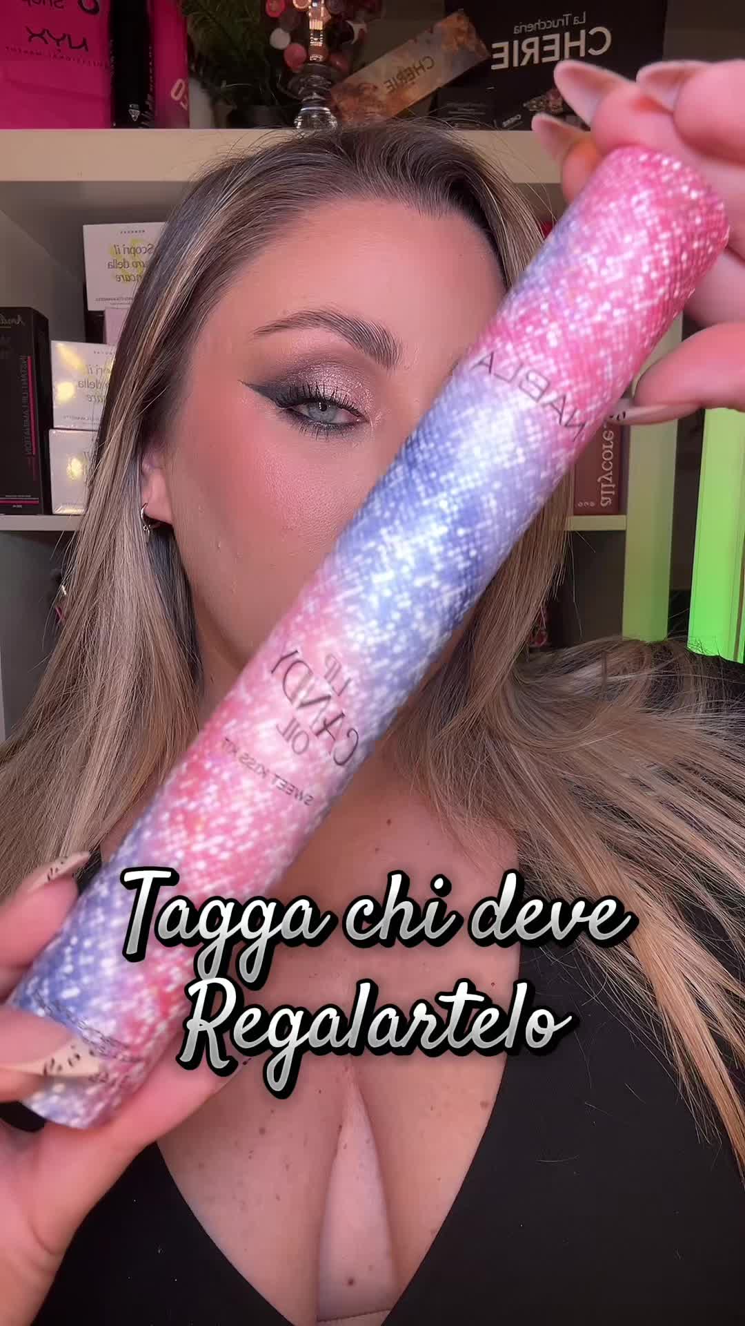 TikTok post by @lapozbeauty for NABLA Cosmetics. Caption reads: [...] questa meraviglia di @NABLA Cosmetics....