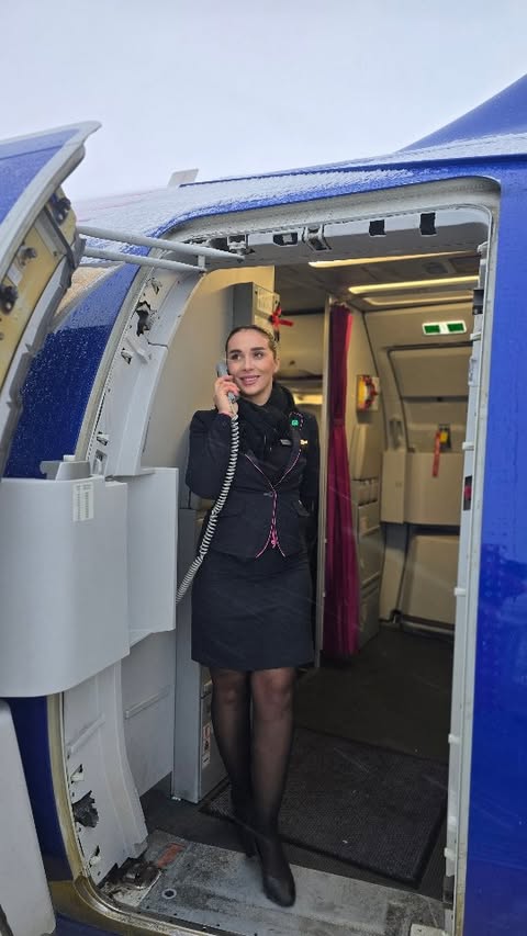 Instagram post by @antonela_gjeluci for Wizz Air. Caption reads: I smell snow ❄️⛄️ #WIZZAmbassador @wizzair #snow....