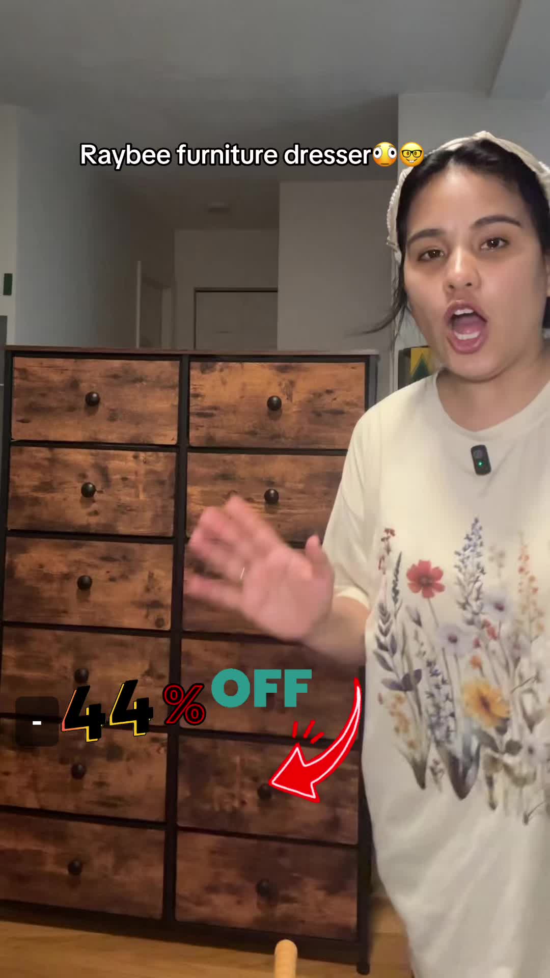 TikTok post by @wondersuru for Raybee Furniture US. Caption reads: [...] sale price , you won’t regret it @Raybee....
