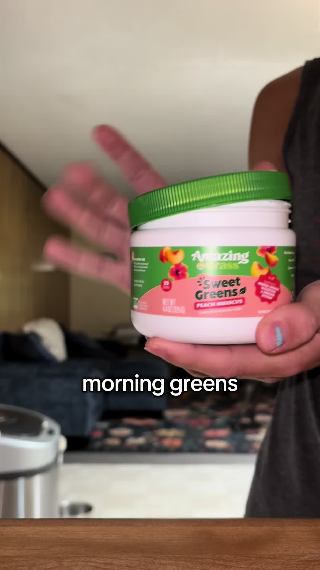 TikTok post by @elizabethalldaaay for Amazing Grass. Caption reads: [...] with no gritty taste? yes. 🙂‍↕️🌺🍑....