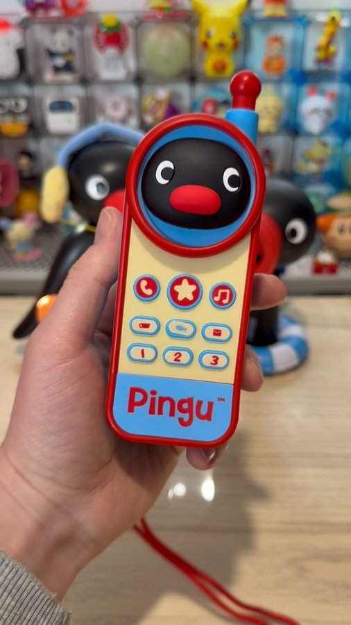 Instagram post by @levinsonline for Martube Gift. Caption reads: You used to call me on my Pingu…

Pingu Bluetooth....