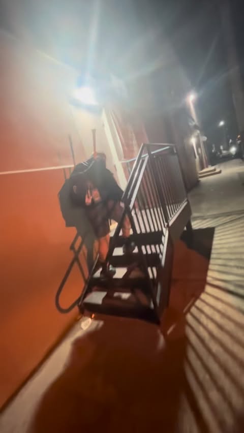 Instagram post by @vinny_potsnpans for Axe Bat. Caption reads: 🔥 STEP INTO THE FUTURE OF HITTING 🔥 Come try the....