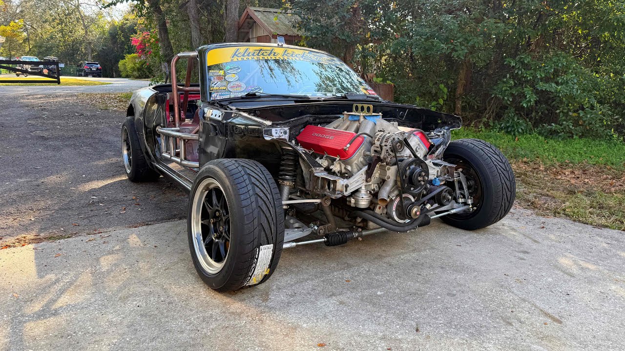 YouTube post by @Taylordrifts for Aura Frames. Caption reads: 9000rpm NASCAR motor swapped Miata. did not think....
