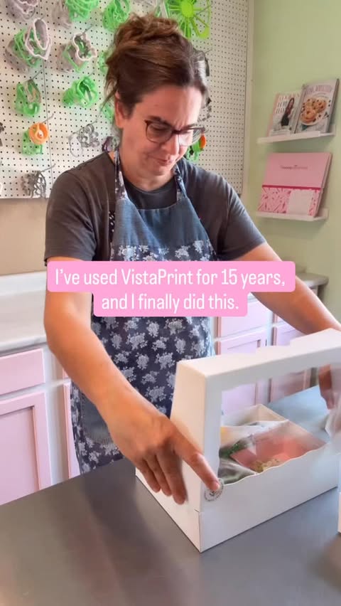 Instagram post by @home_sweet_home_baker for VistaPrint. Caption reads: [...] receive 20% off your first order with....