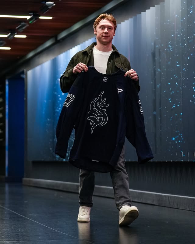 Instagram post by @onerooffdn for Alaska Airlines. Caption reads: Looking good 🤩 Don’t forget to place your bids on....