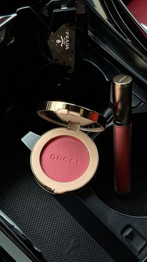 Instagram post by @toniolaoye1 for GUCCI. Caption reads: [...] @hourglasscosmetics @patmcgrathreal @Gucci....