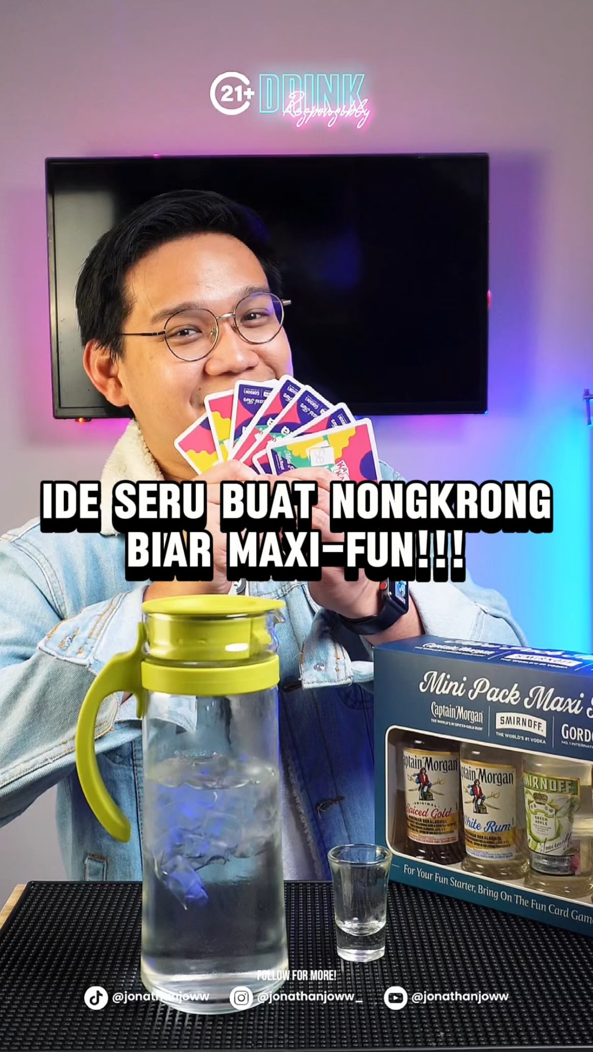 Instagram post by @jonathanjoww_ for Captain Morgan. Caption reads: [...] seru dan MAXI-FUN! 🤩 Mini pack dari....