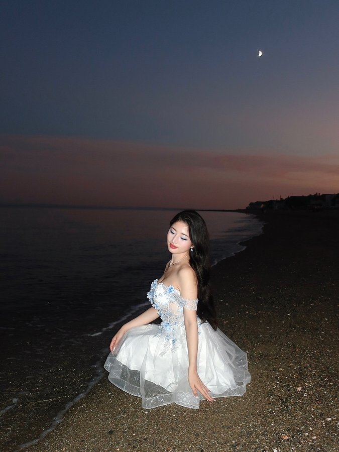 Instagram post by @0124riii for ZAPAKA. Caption reads: 🌊🌙🌌✨

@zapaka.official 🩵

“she15” for 15% OFF....