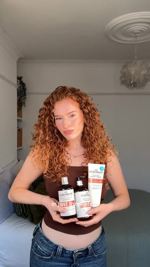 Instagram post by @lydiajervis for CURLSMITH. Caption reads: [...] days, follow this 3 step routine with....