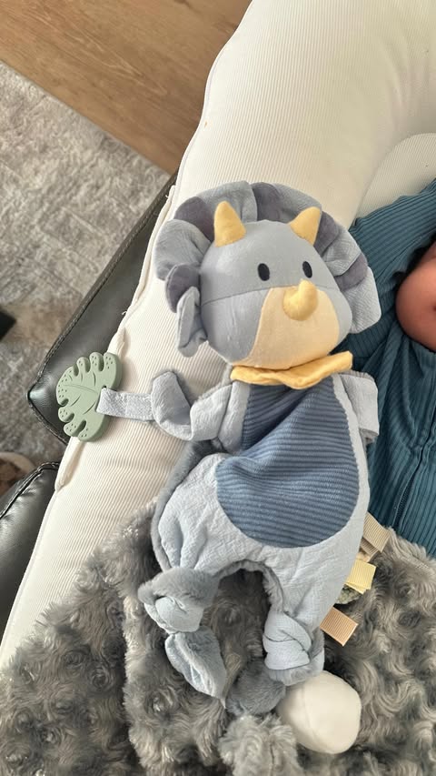 Instagram post by @madinamamatqira for Moonkie. Caption reads: Thank you @moonkie_official for giving this gift....