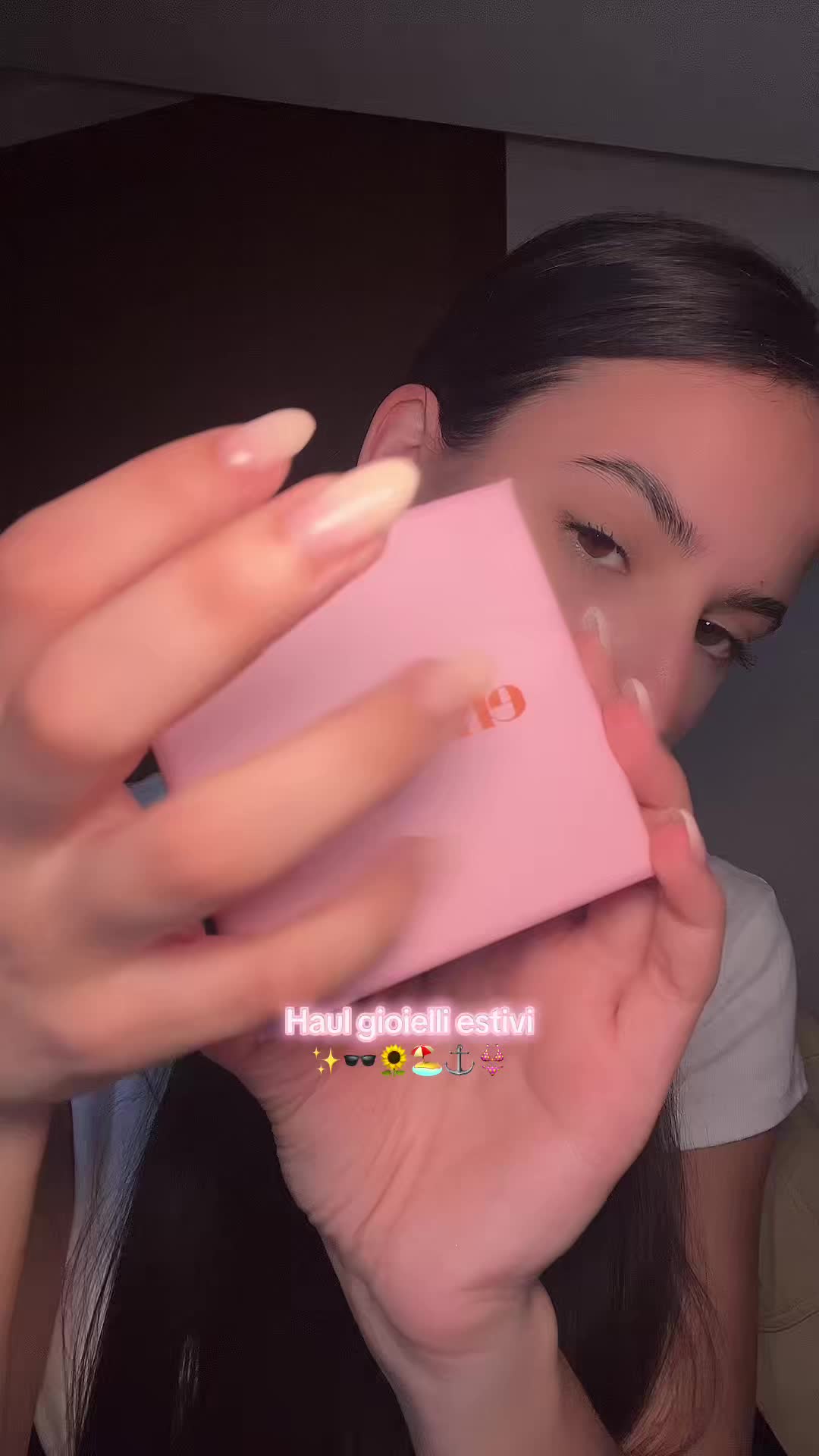 TikTok post by @gaiiagrimoldi for En Route Jewelry. Caption reads: @En Route Jewelry non mi deludi mai! Link [...].