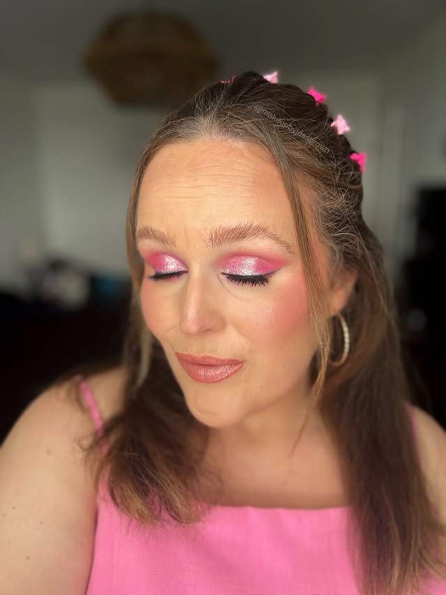 Instagram post by @makeupbyjessbrown for Physicians Formula. Caption reads: [...] dance” * • Lid liner -....