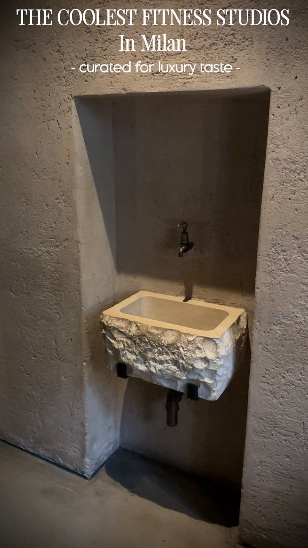 Instagram post by @svetlana_abdulova for Oysho. Caption reads: You know how picky I am about restaurants and the....