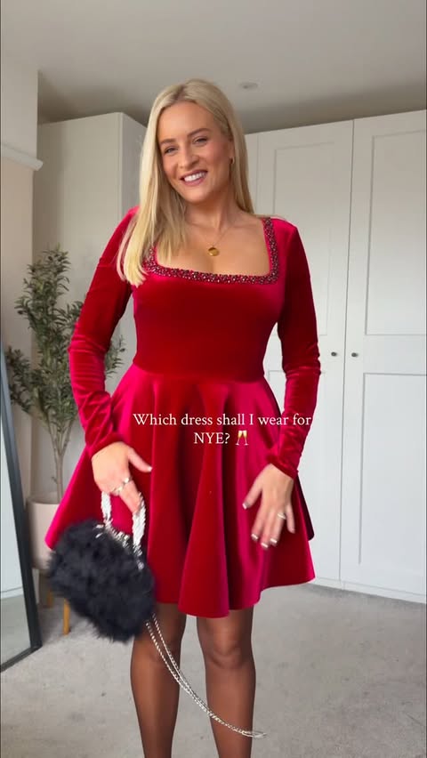 Instagram post by @helenacritchley for Club L London. Caption reads: [...] your fave plz girlies!🥂❤️ 

Both are....