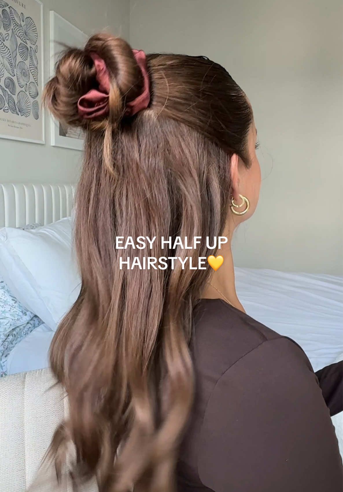 TikTok post by @jacyxlee for Krosse Kerle Kartoffelchips. Caption reads: #got2bpartner The kind of of hairstyle that lasts....