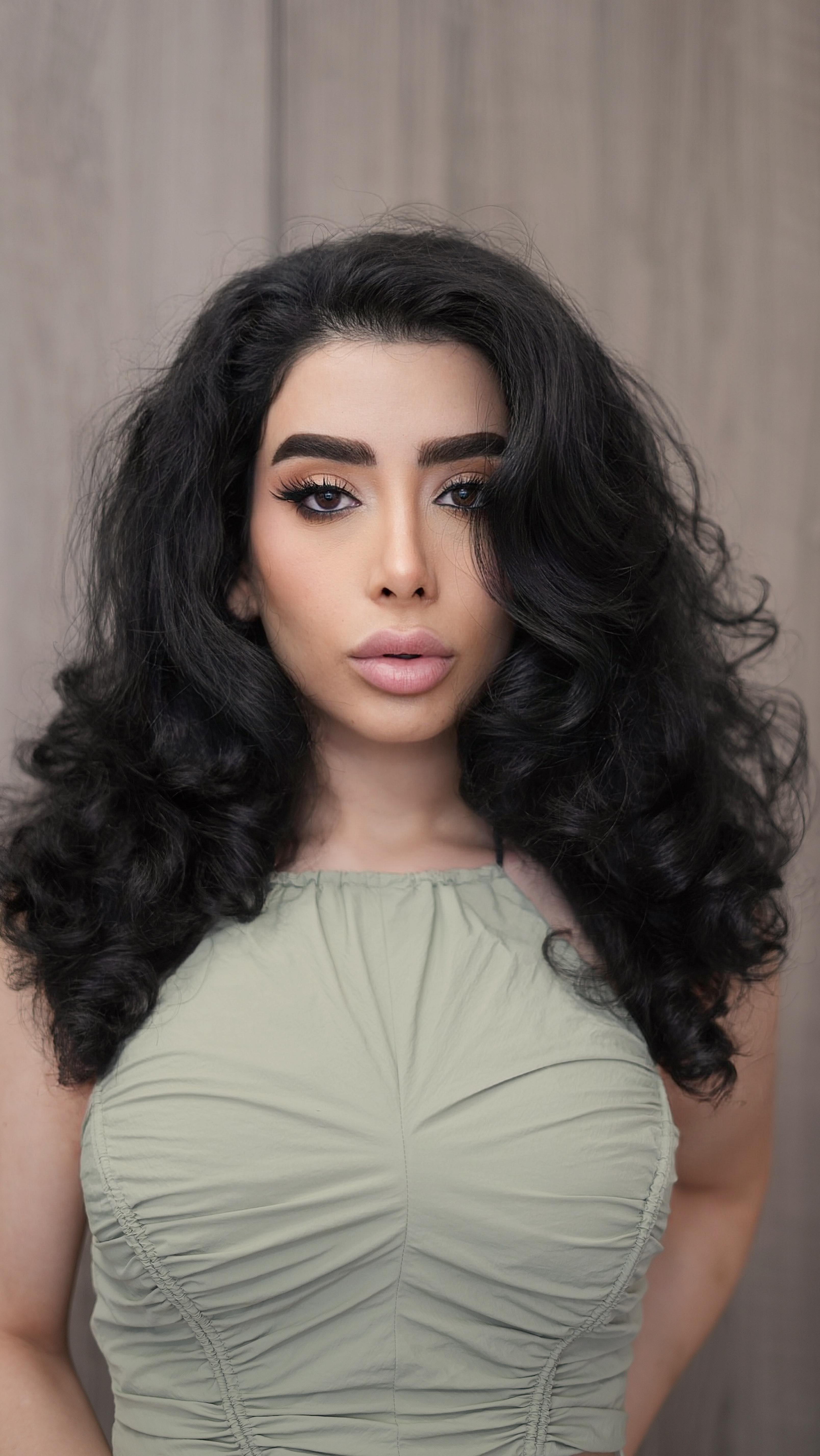 Instagram post by @sha1kiba for Carrefour. Caption reads: My hair’s new BFF 💁‍♀️✨
Loving the Urban Hair....