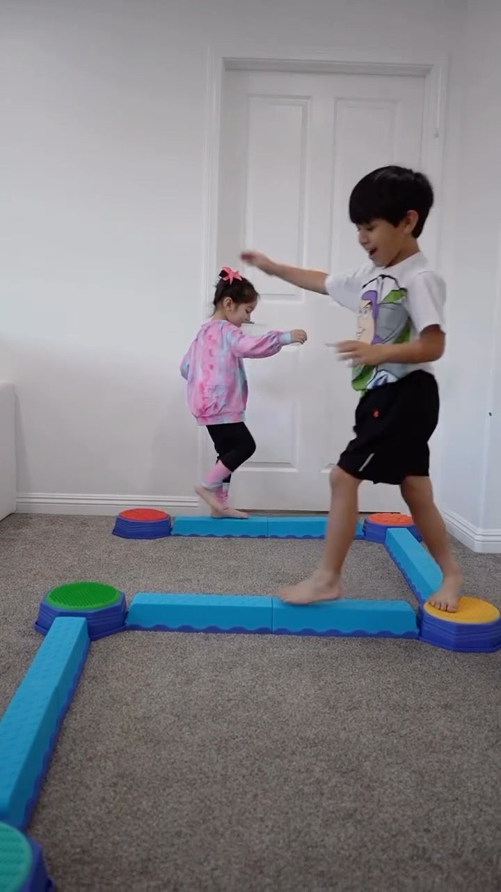 Instagram post by @bsofia_21 for Battat Toys. Caption reads: You just found the perfect indoor toy Sensory....