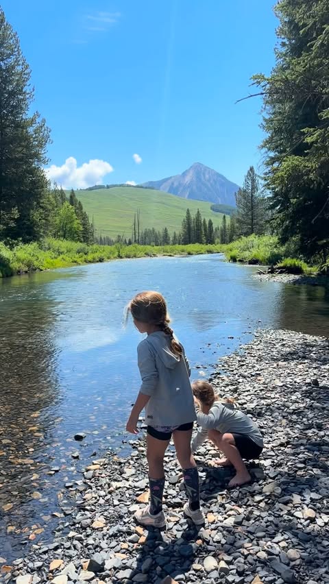 Instagram post by @rachellynnengen for BabbleBoxx. Caption reads: My husband is a financial advisor and he and I are....