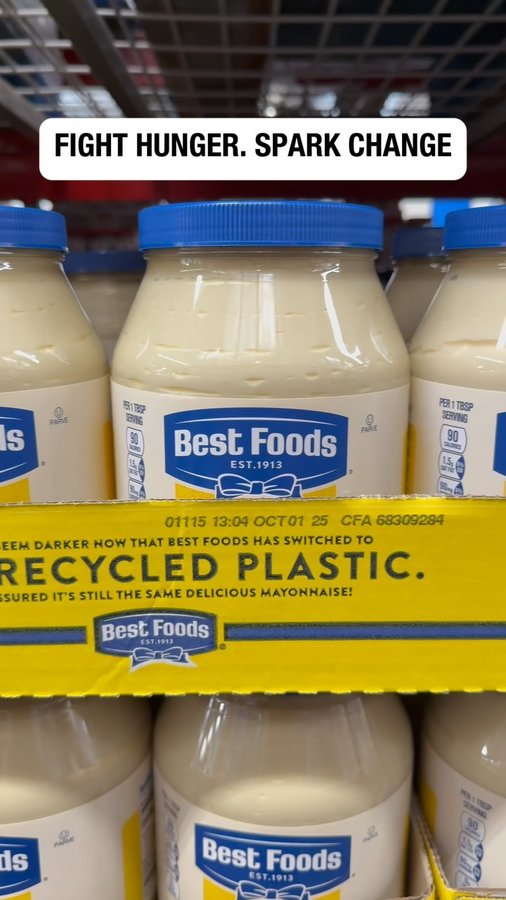 Instagram post by @samsclubmembers for Feeding America. Caption reads: Fight Hunger. Spark Change.....