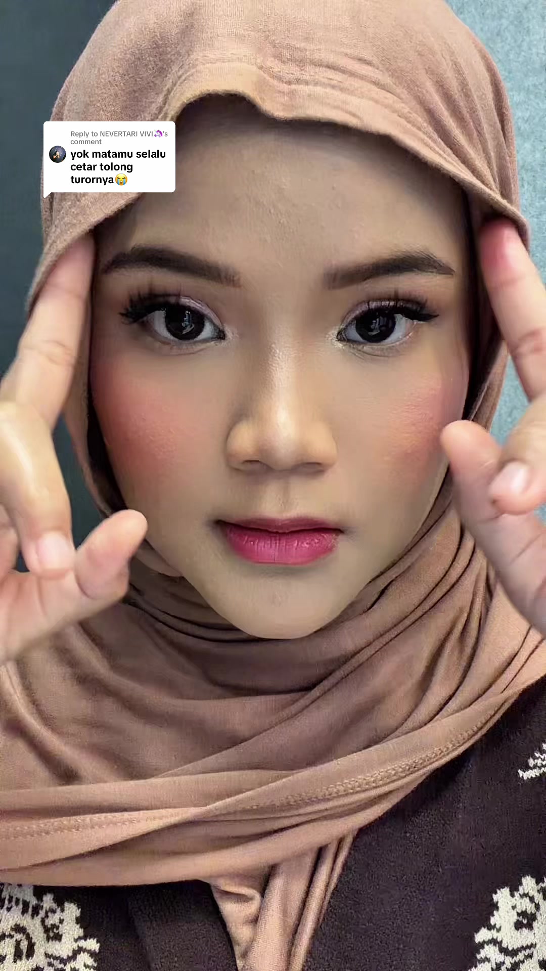 TikTok post by @ekoyarat for MlenDiaryID. Caption reads: [...] enihhh nyaaakk. As always lashes nya....