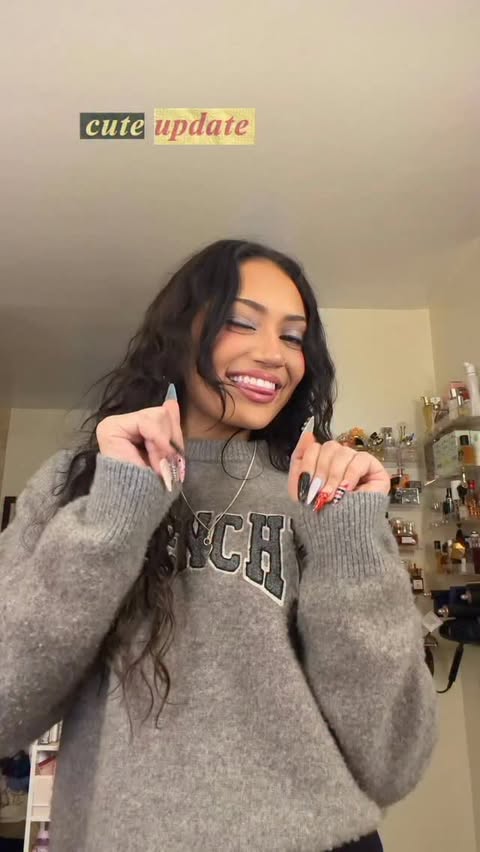 Instagram post by @avani for Tillys. Caption reads: #sponsored HEY LOVESS!! @Tillys x @Loren event....