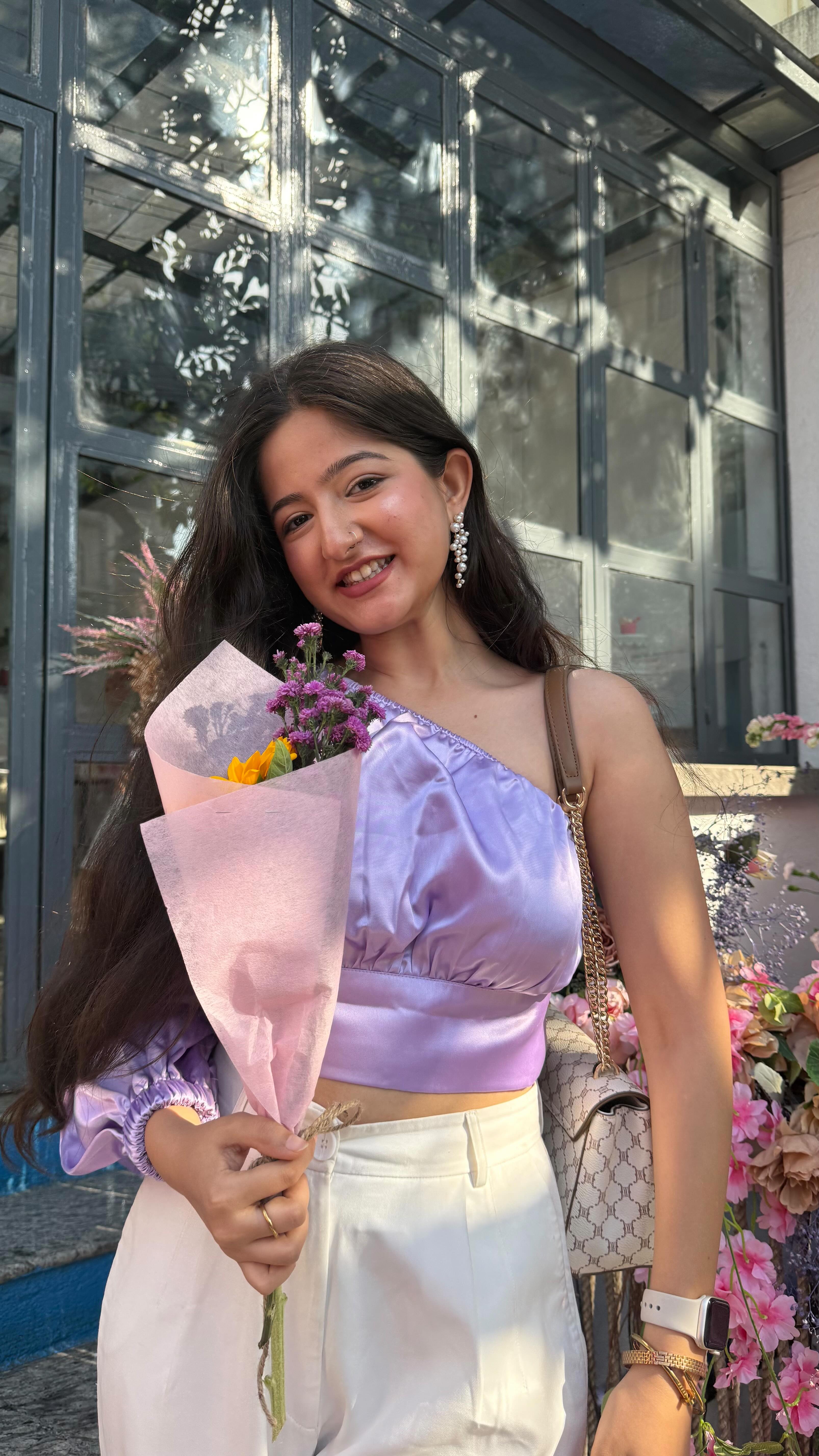 Instagram post by @jhanviibhatiaa for Colgate. Caption reads: The only secret I’ve been keeping 🤭💜

Now that....