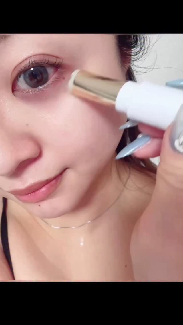 Instagram post by @necochiuma for Us Focus Corporation. Caption reads: @bijinnuka
@focus_corporation

VITALUXEさんから、ビタミンC誘....