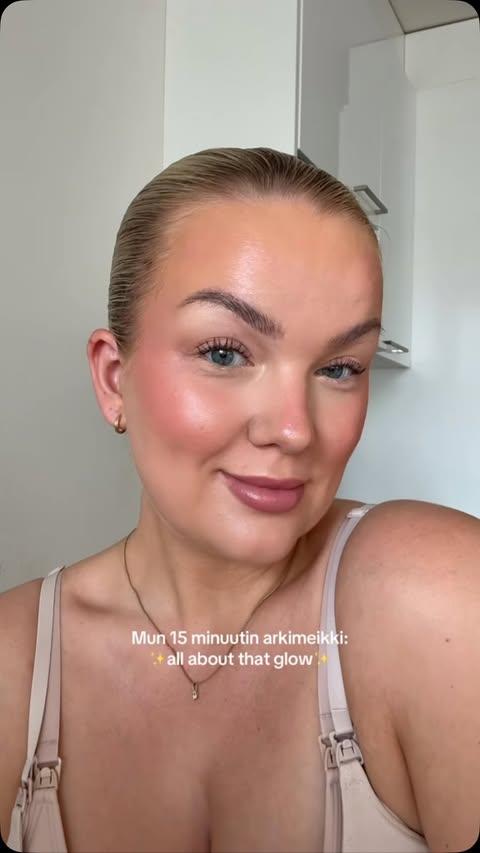 Instagram post by @janinanordberg for NYX Professional Makeup Nordics. Caption reads: Päivitetty arkimeikki ✨ *mainos/tuotteet saatu....