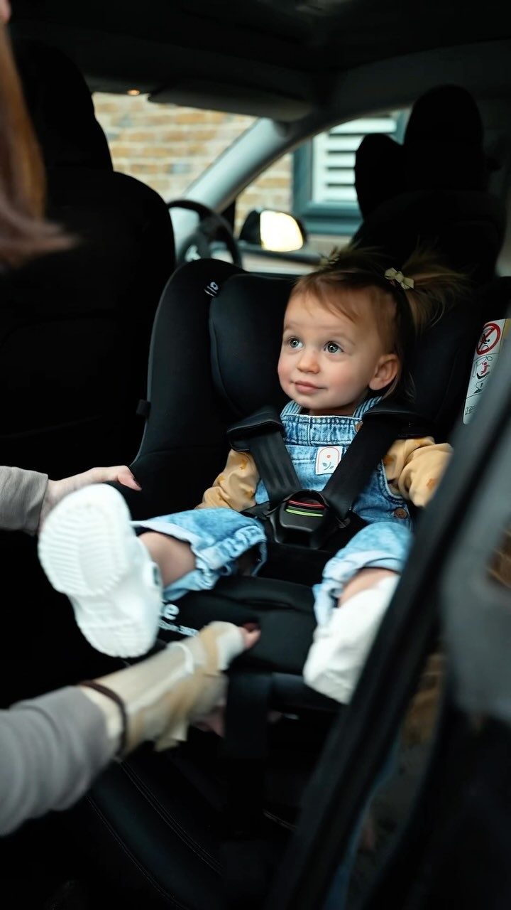 Instagram post by @fernemccann for Joie Baby Gear. Caption reads: It was time to get Finty a new car seat 👶🏼🥰 so....