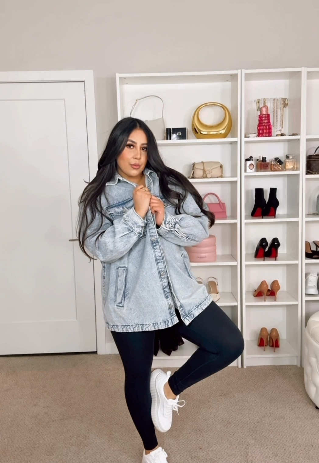 TikTok post by @mellie1525 for Dream Pairs. Caption reads: Styling @Dream Pairs sneakers they are a must....