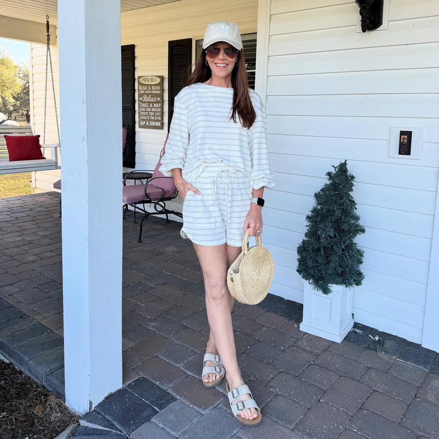 Instagram post by @emilysarmo for Gibsonlook. Caption reads: [...] top and shorts. 

This set given from....