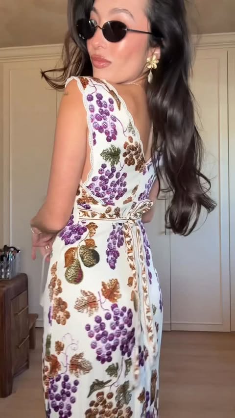 Instagram post by @jacindabean for FARM Rio. Caption reads: Get dressed with me for a spring soire! @farmrio....