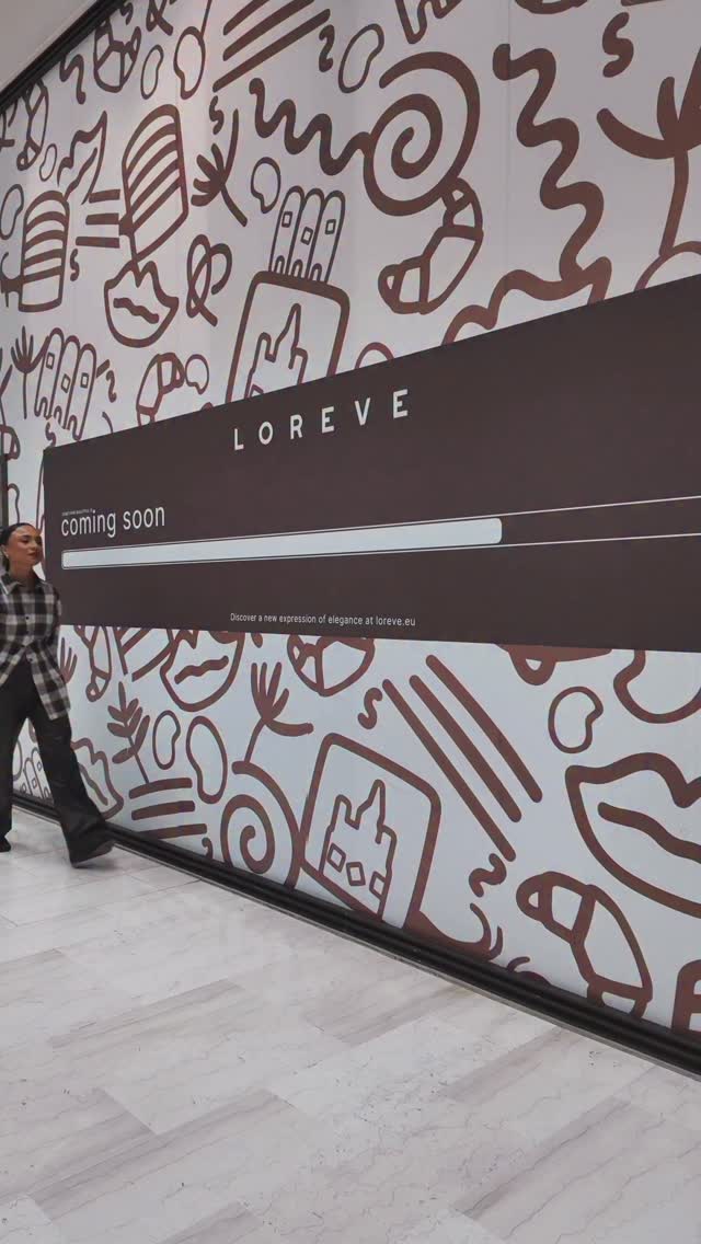 Instagram post by @lauracocoreiss for WESTWING. Caption reads: Współpraca z @westwingpl
Nie ukrywam jaram się....